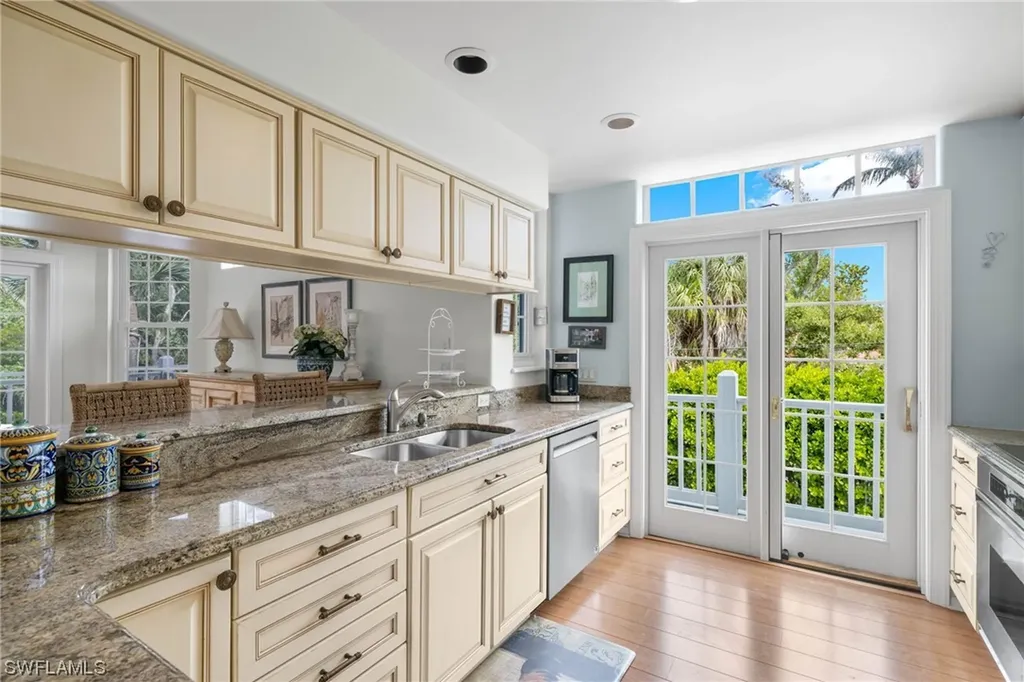 920 Almas Court Sanibel FL 33957