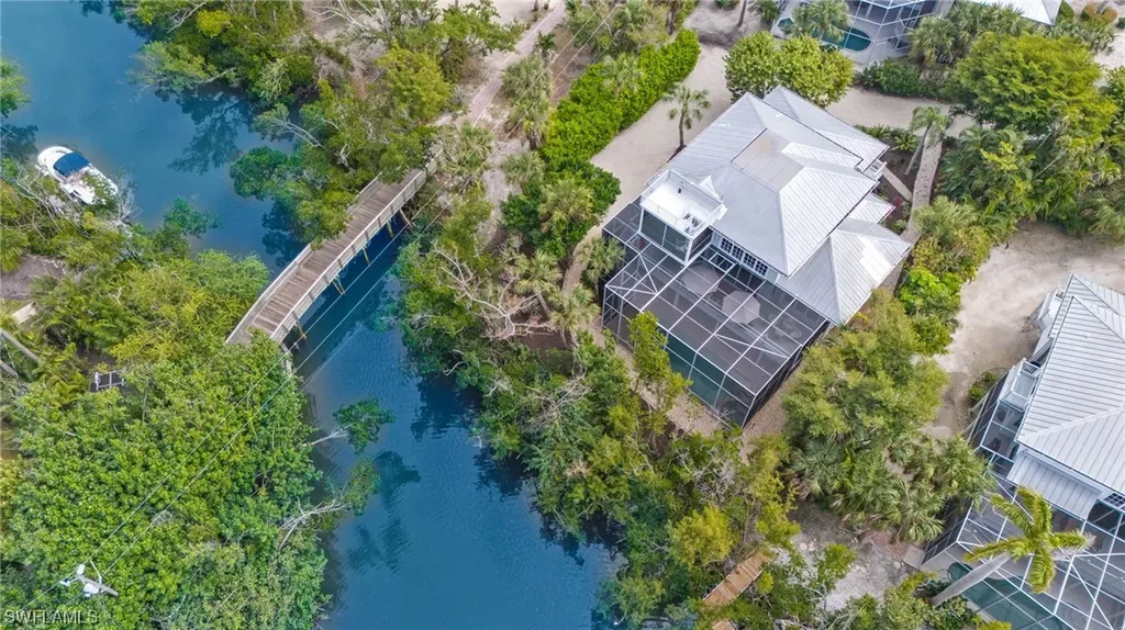 920 Almas Court Sanibel FL 33957