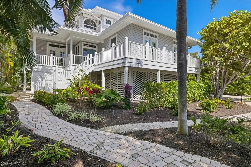920 Almas Court Sanibel FL 33957