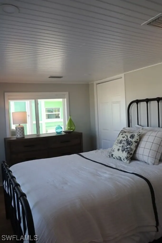 2657 Coco Plum Drive Matlacha FL 33993