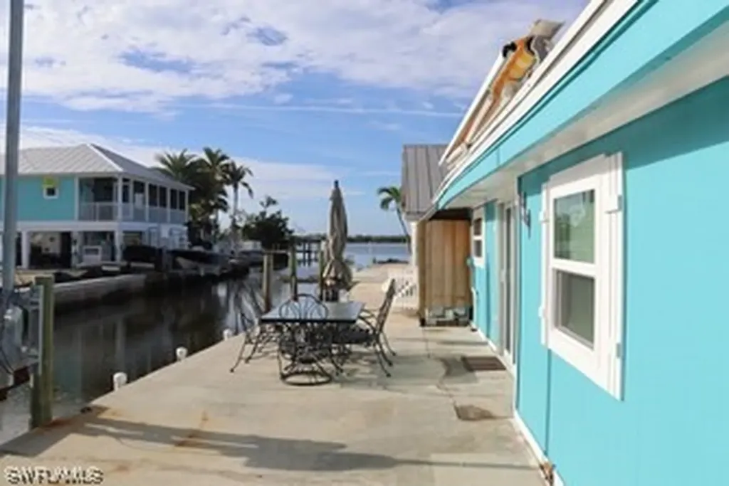 2657 Coco Plum Drive Matlacha FL 33993
