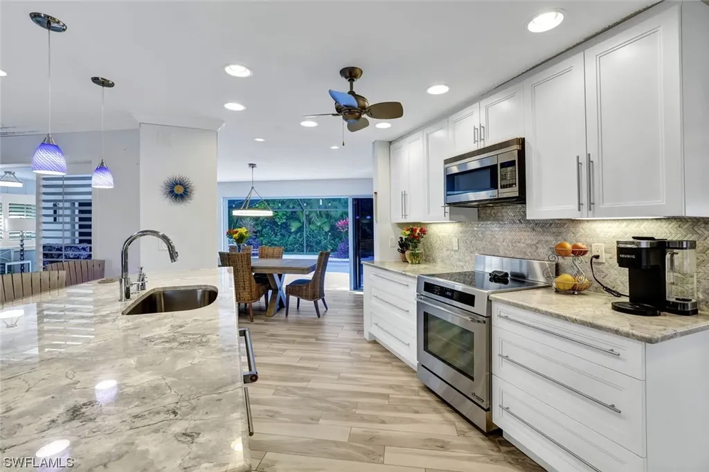 735 Old Trail Drive Naples FL 34103