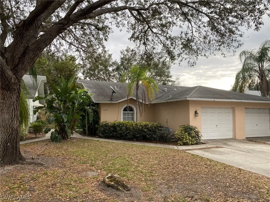 12349 Londonderry Lane Bonita Springs FL 34135