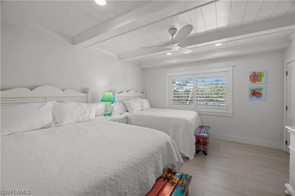 1605 Middle Gulf Drive Sanibel FL 33957