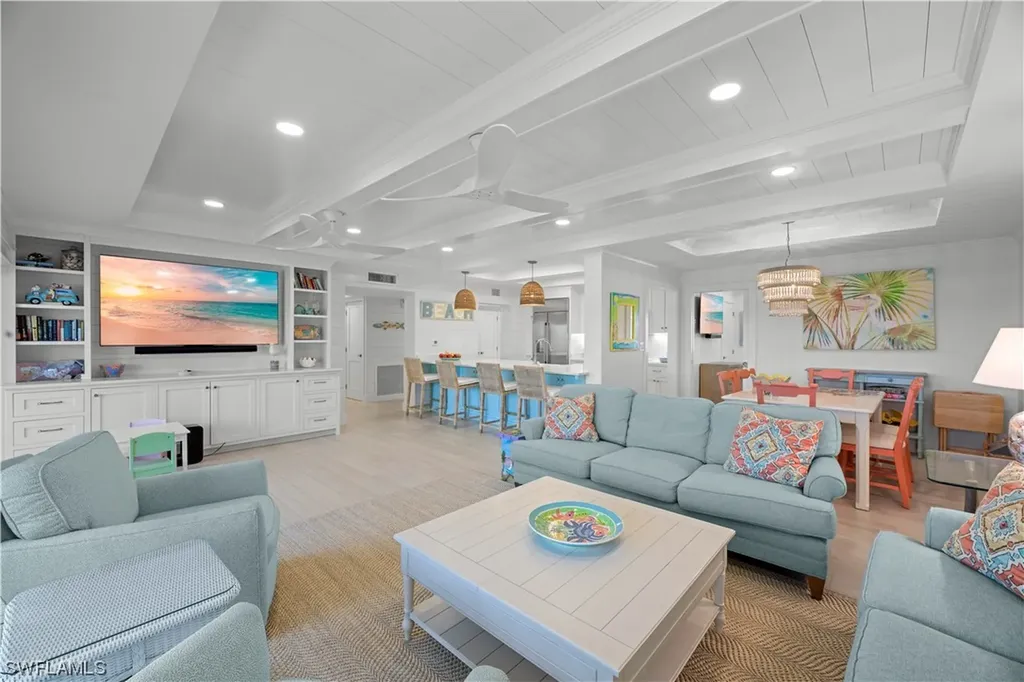 1605 Middle Gulf Drive Sanibel FL 33957