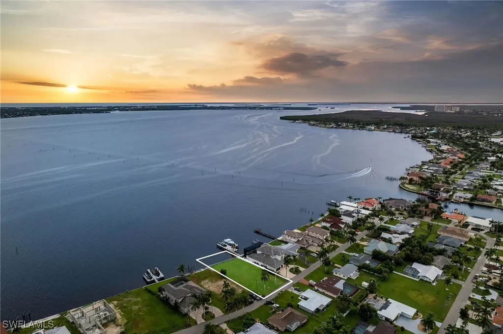 550 Coral Drive Cape Coral FL 33904