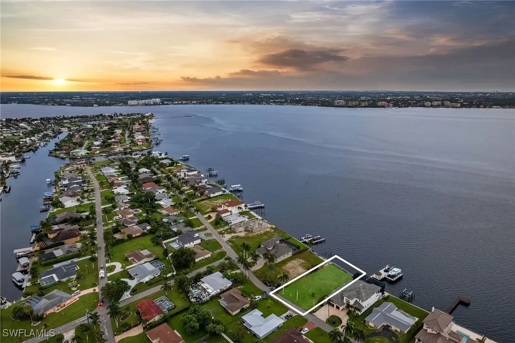 550 Coral Drive Cape Coral FL 33904