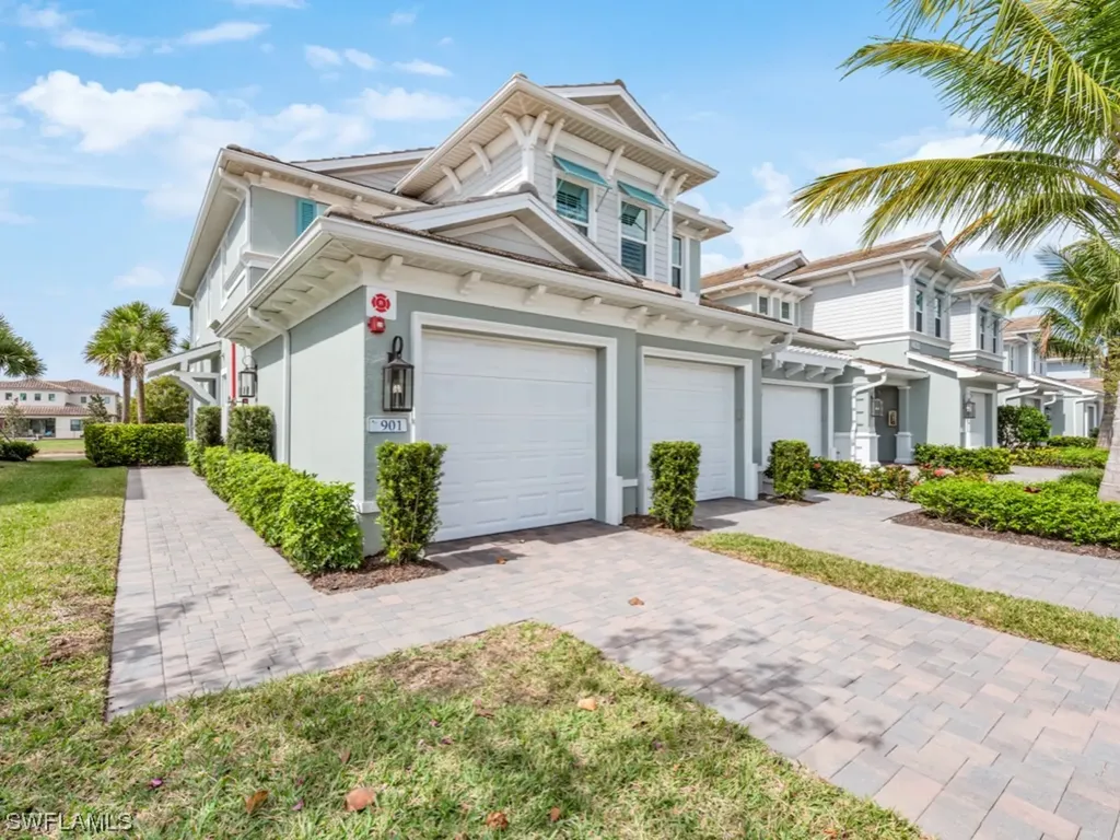 Naples FL, 2303 Sawyers Hill Road, Unit 901