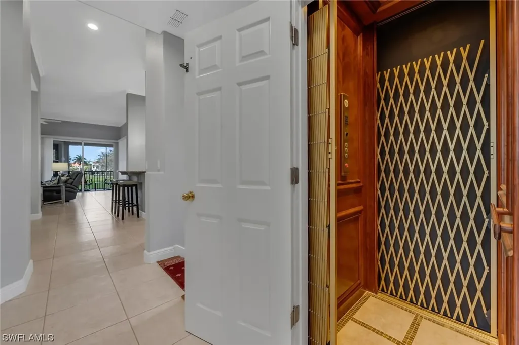 4715 Shinnecock Hills Court Naples FL 34112