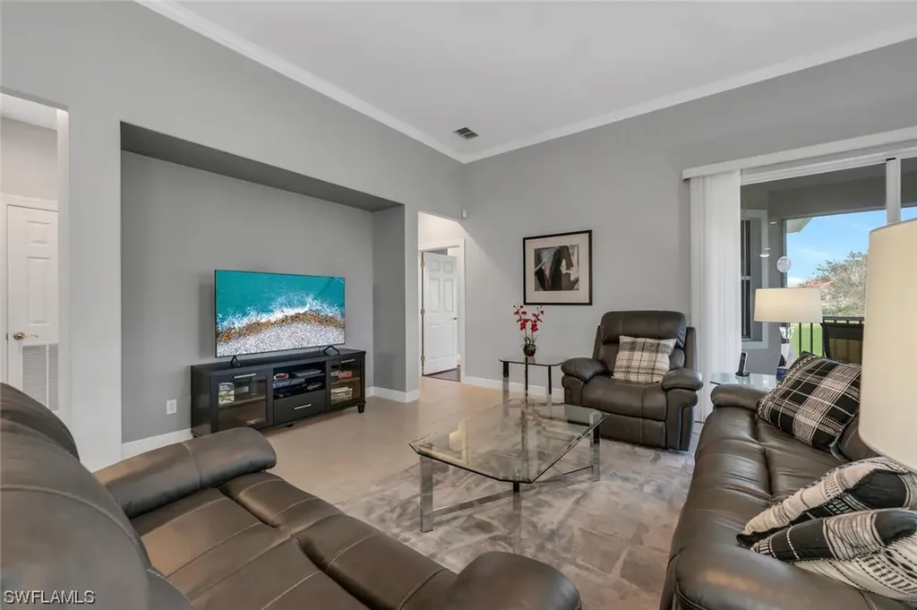 4715 Shinnecock Hills Court Naples FL 34112