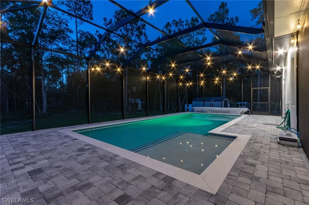 143 12th Avenue NE Naples FL 34120
