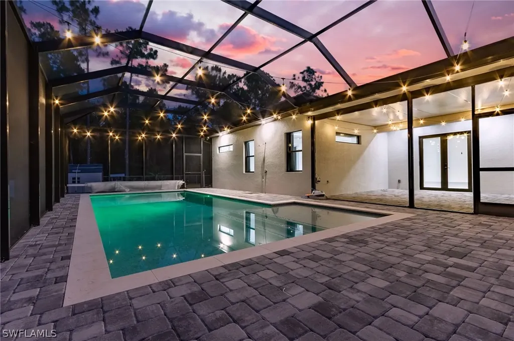 143 12th Avenue NE Naples FL 34120