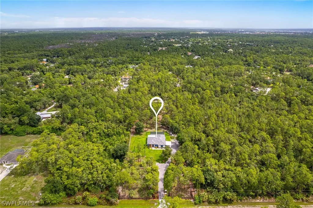 143 12th Avenue NE Naples FL 34120