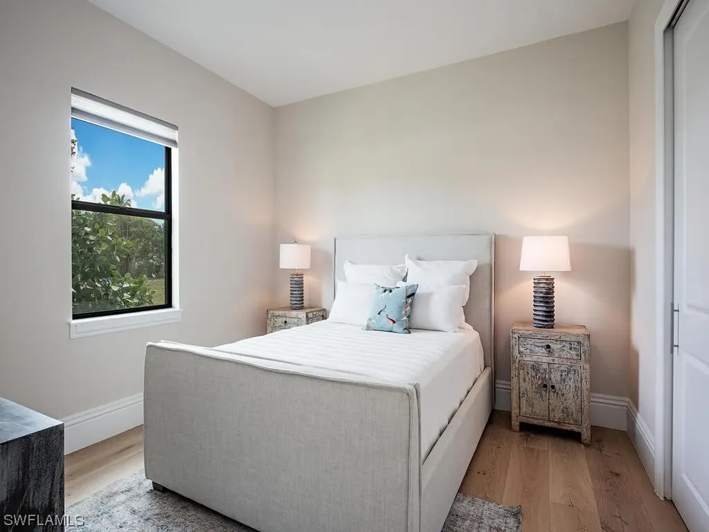 620 110th Avenue N Naples FL 34108