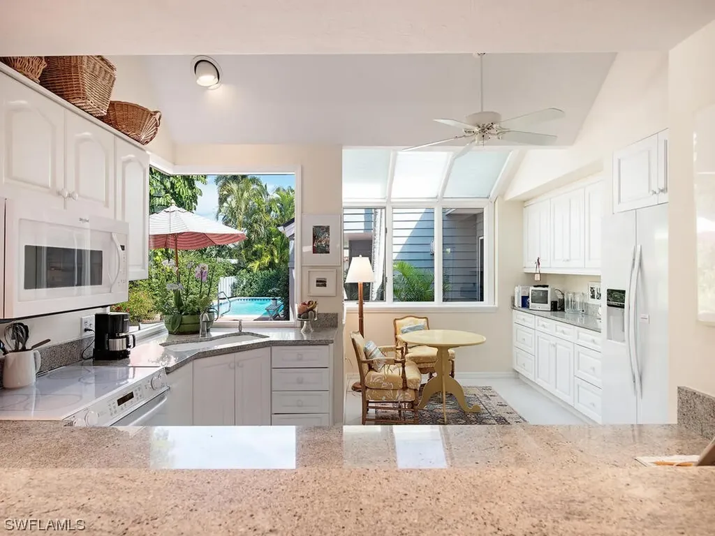 620 Bridgeway Lane Naples FL 34108