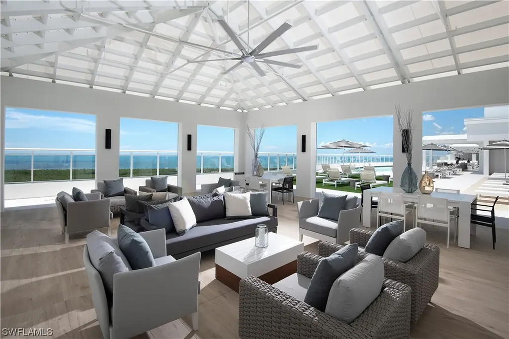 13915 Old Coast Road Naples FL 34110