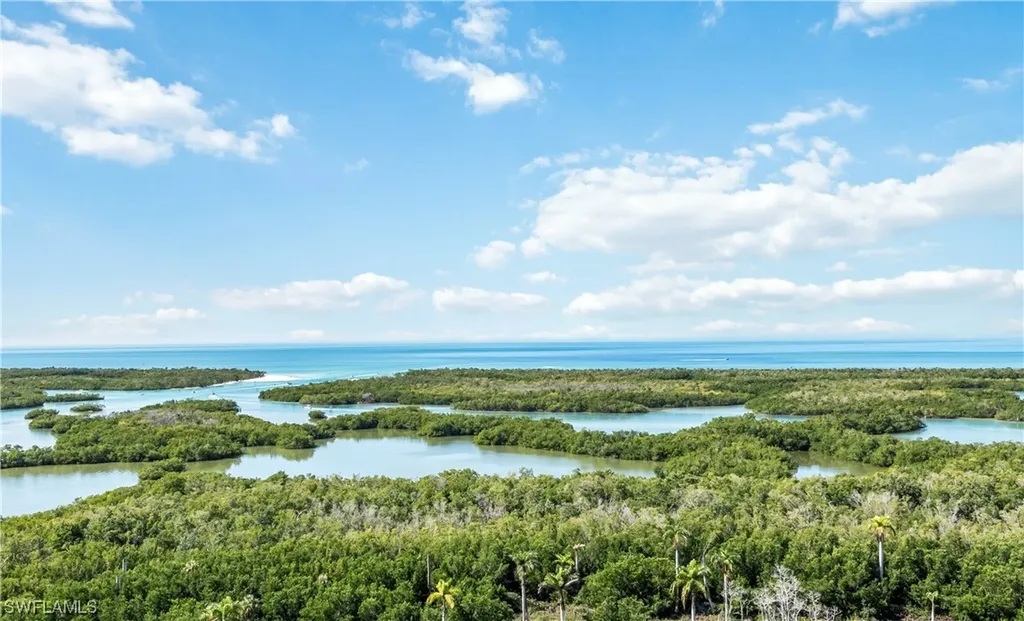 13915 Old Coast Road Naples FL 34110
