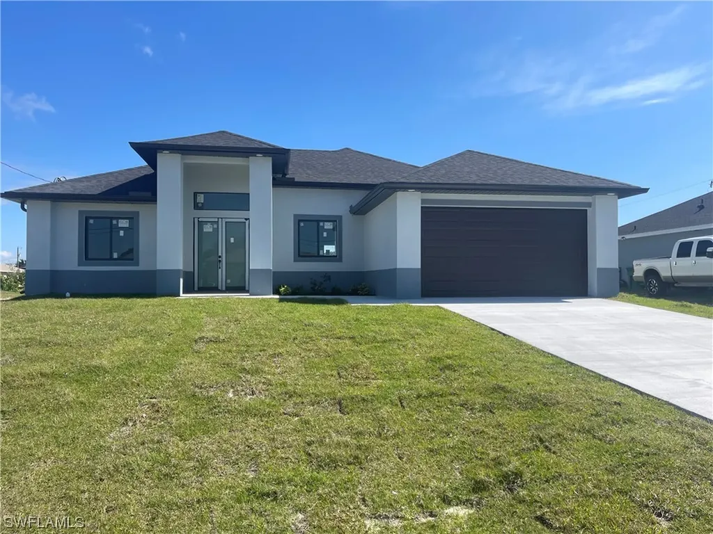 205 Nw 15th Place Cape Coral FL 33993