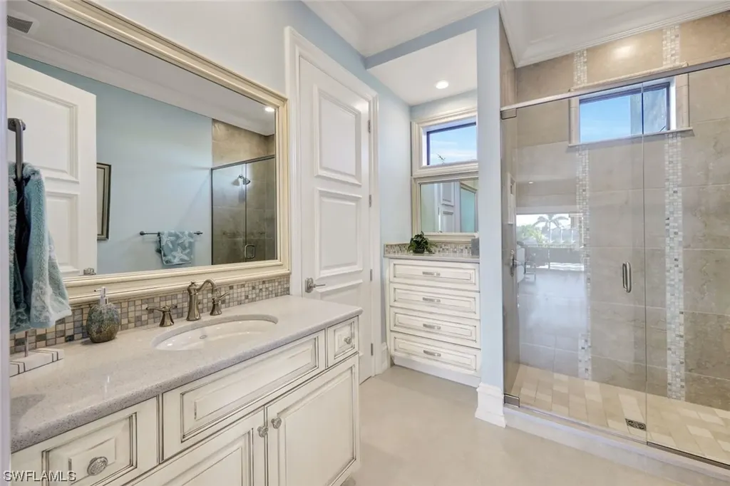 5518 Harbour Preserve Circle Cape Coral FL 33914