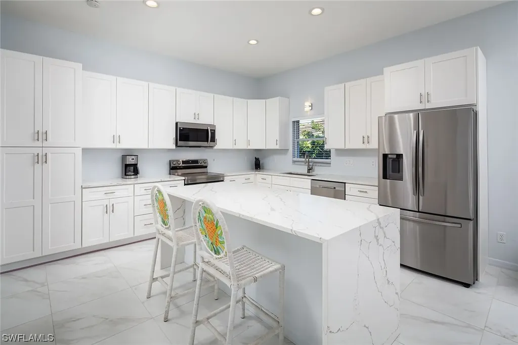 7650 San Sebastian Way Naples FL 34109
