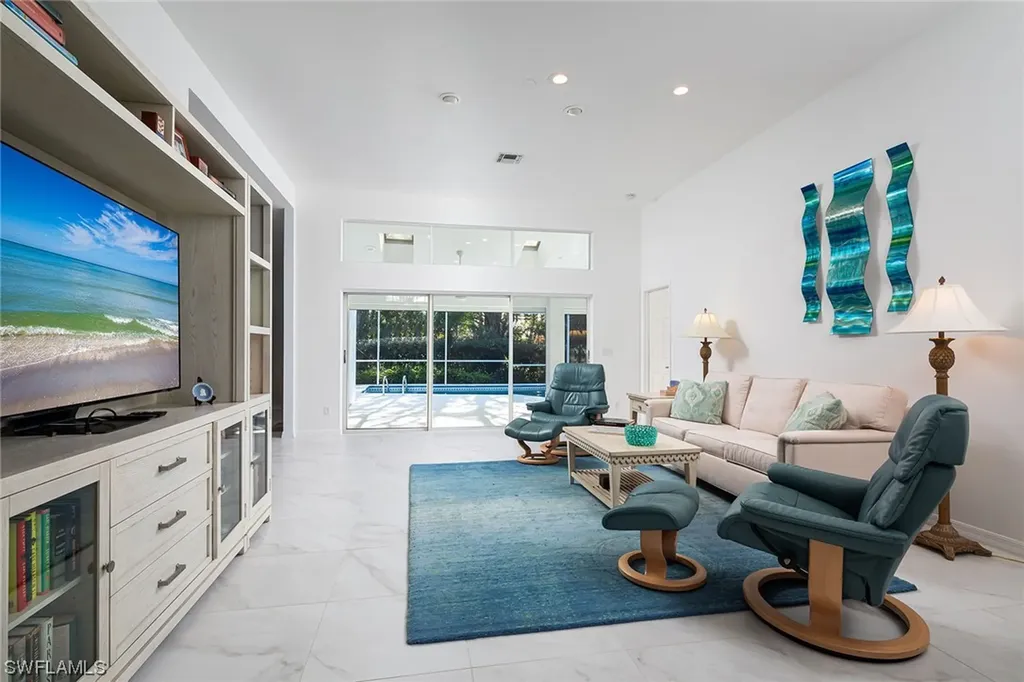 7650 San Sebastian Way Naples FL 34109