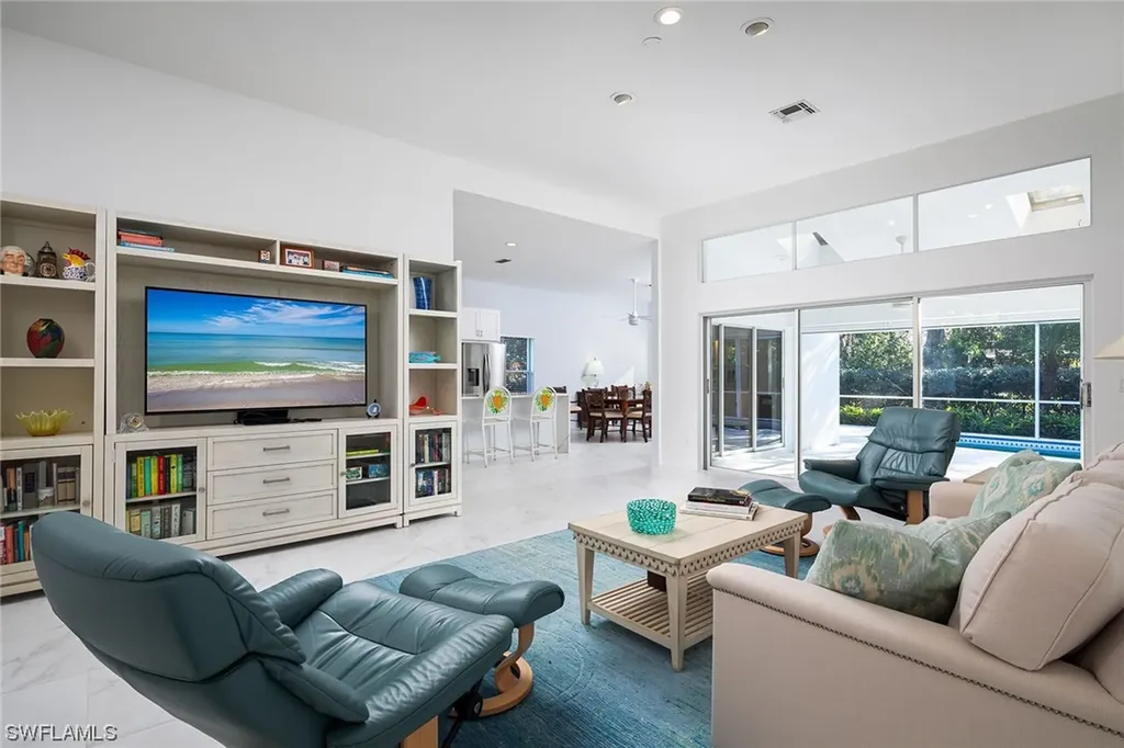 7650 San Sebastian Way Naples FL 34109