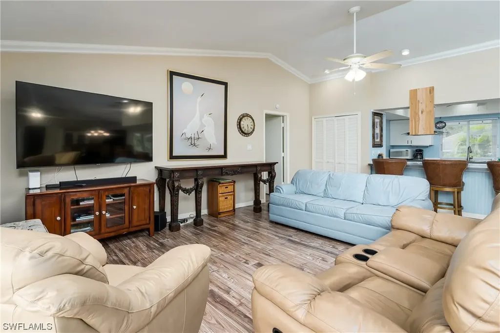832 Swan Drive Marco Island FL 34145