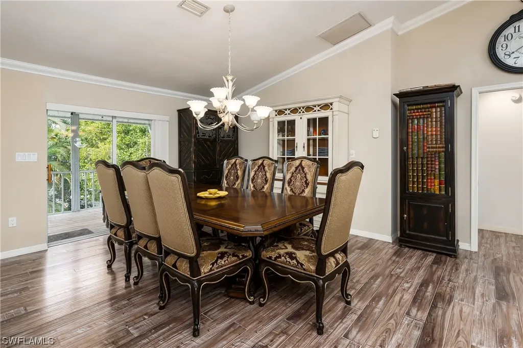 832 Swan Drive Marco Island FL 34145