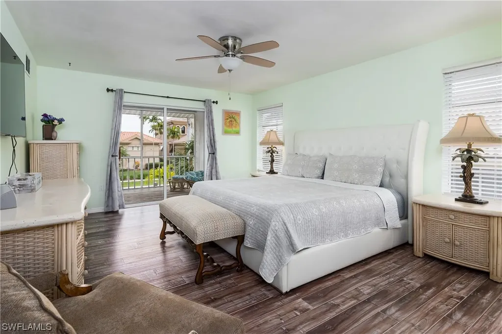 832 Swan Drive Marco Island FL 34145