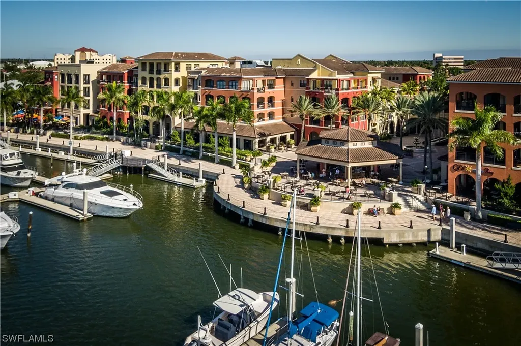 832 Swan Drive Marco Island FL 34145