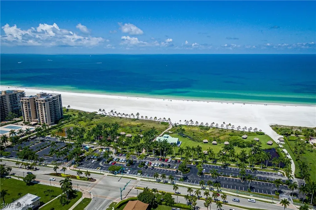 832 Swan Drive Marco Island FL 34145