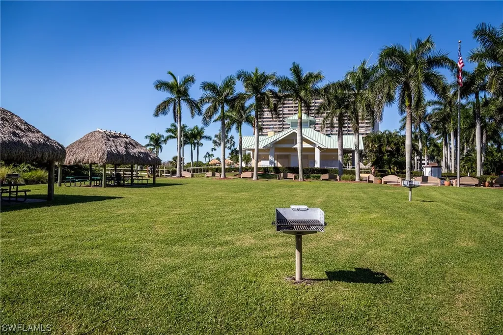 832 Swan Drive Marco Island FL 34145