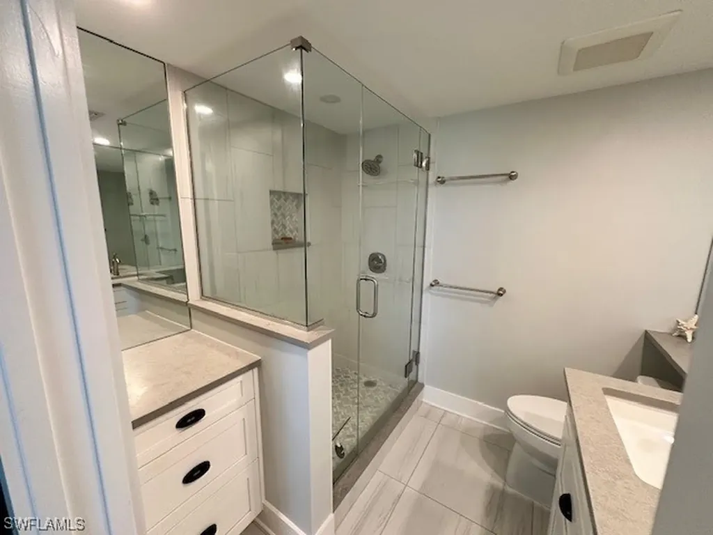57 High Point Circle W Naples FL 34103