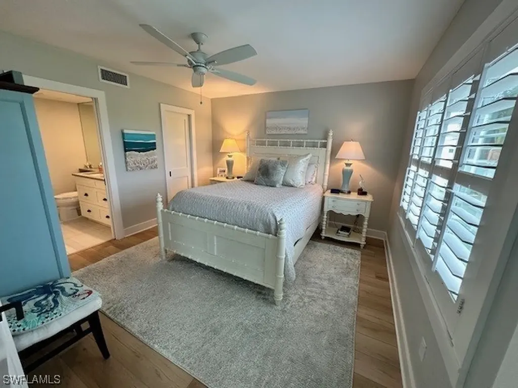 57 High Point Circle W Naples FL 34103