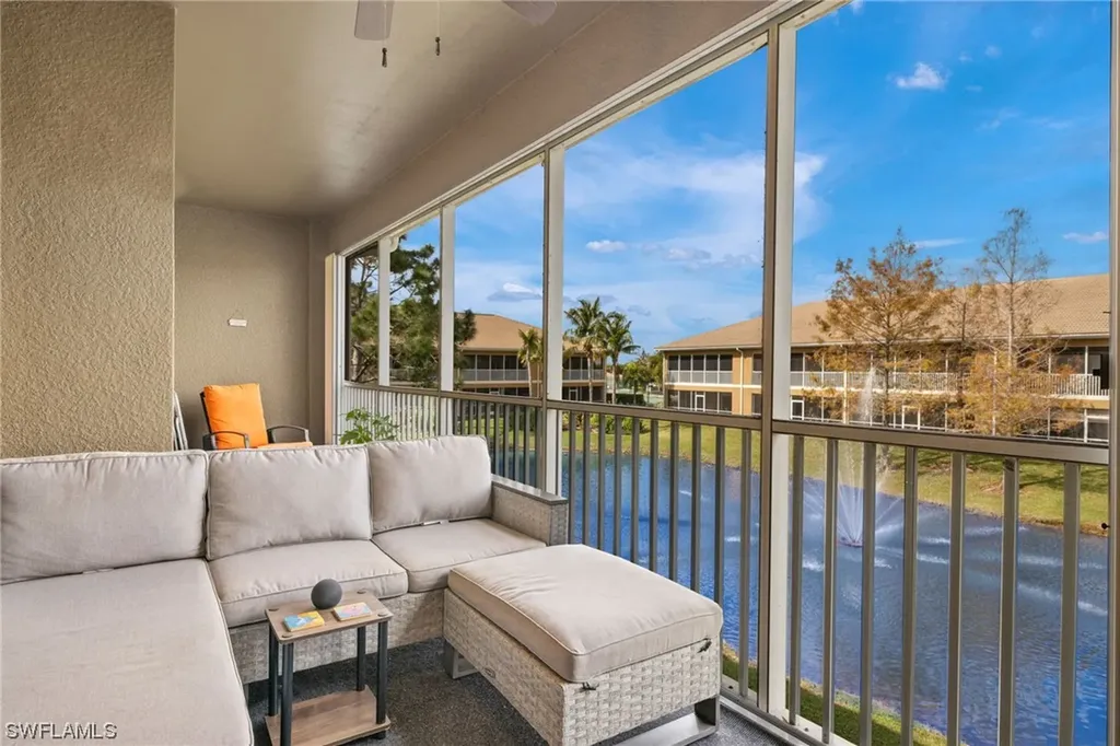 1064 Winding Pines Circle Cape Coral FL 33909