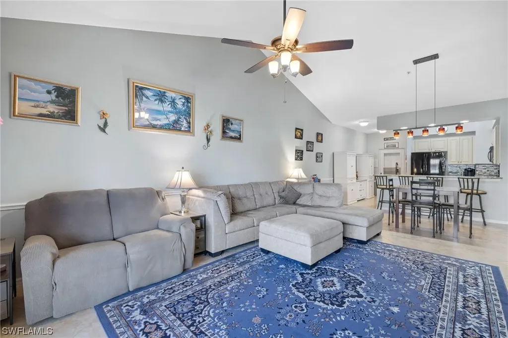 1064 Winding Pines Circle Cape Coral FL 33909