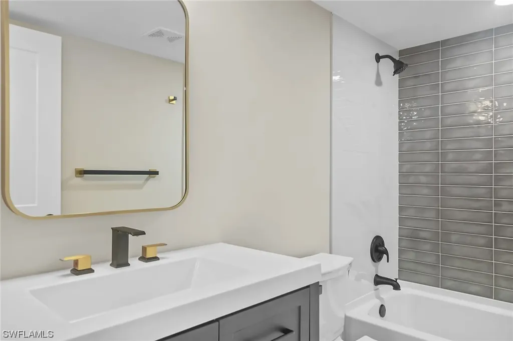 16321 Kelly Woods Drive Fort Myers FL 33908