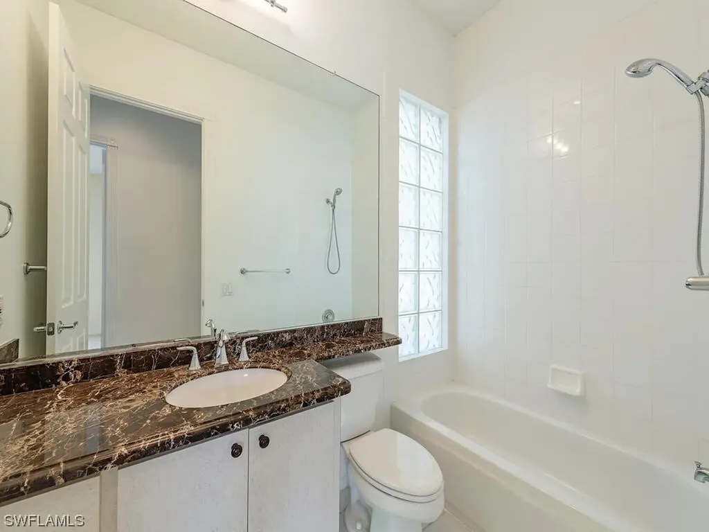 3213 Benicia Court Naples FL 34109