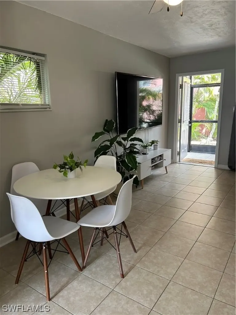 13437 Heald Lane Fort Myers FL 33908