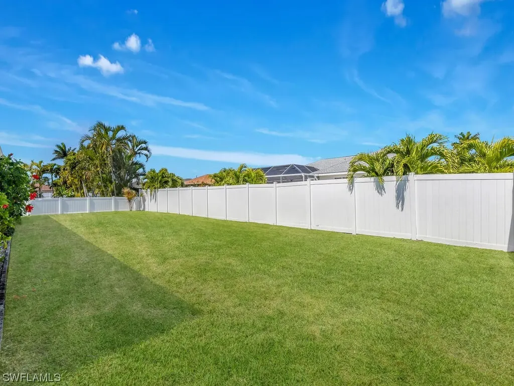233 SW 45th Street Cape Coral FL 33914