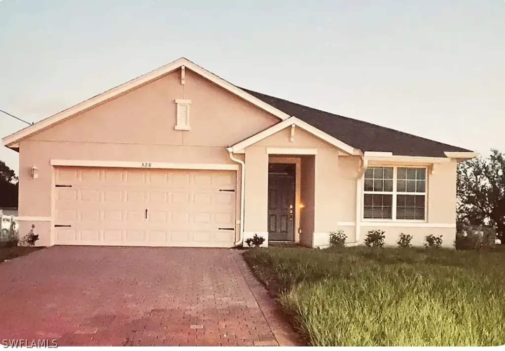 328 Nw 18th Street Cape Coral FL 33993