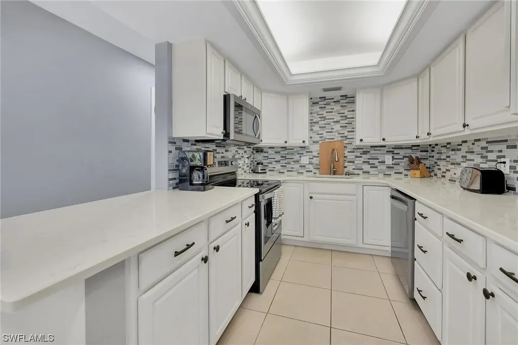 1539 Chesapeake Avenue Naples FL 34102