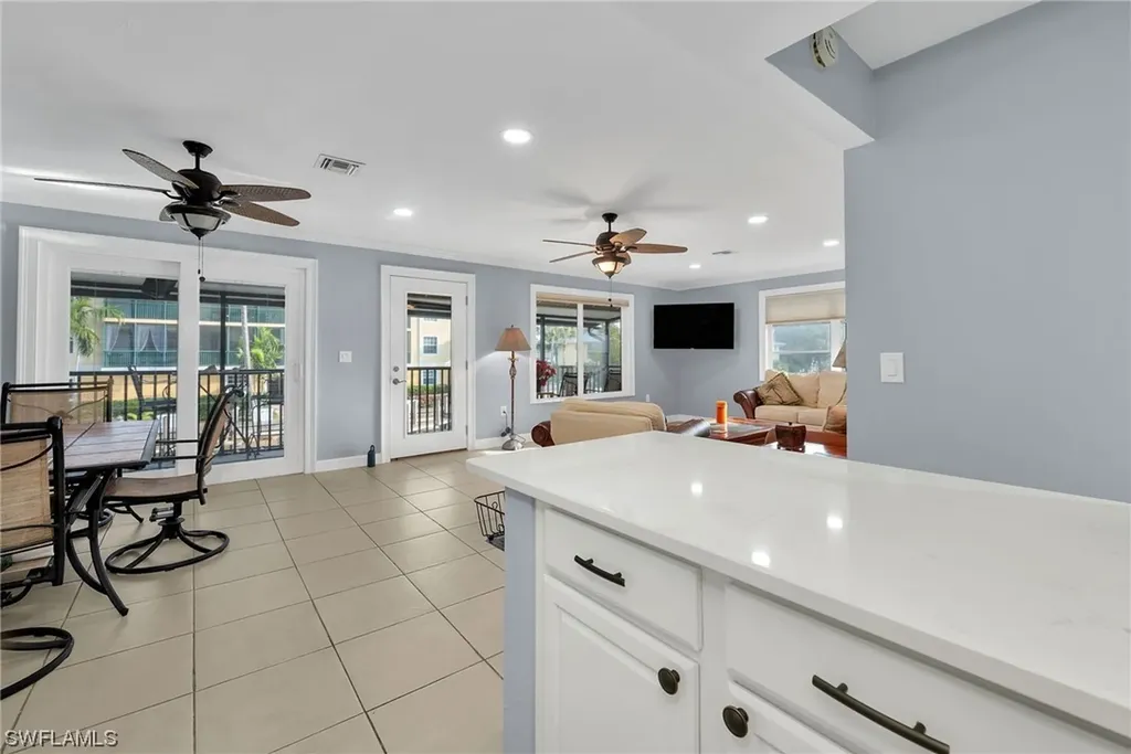1539 Chesapeake Avenue Naples FL 34102