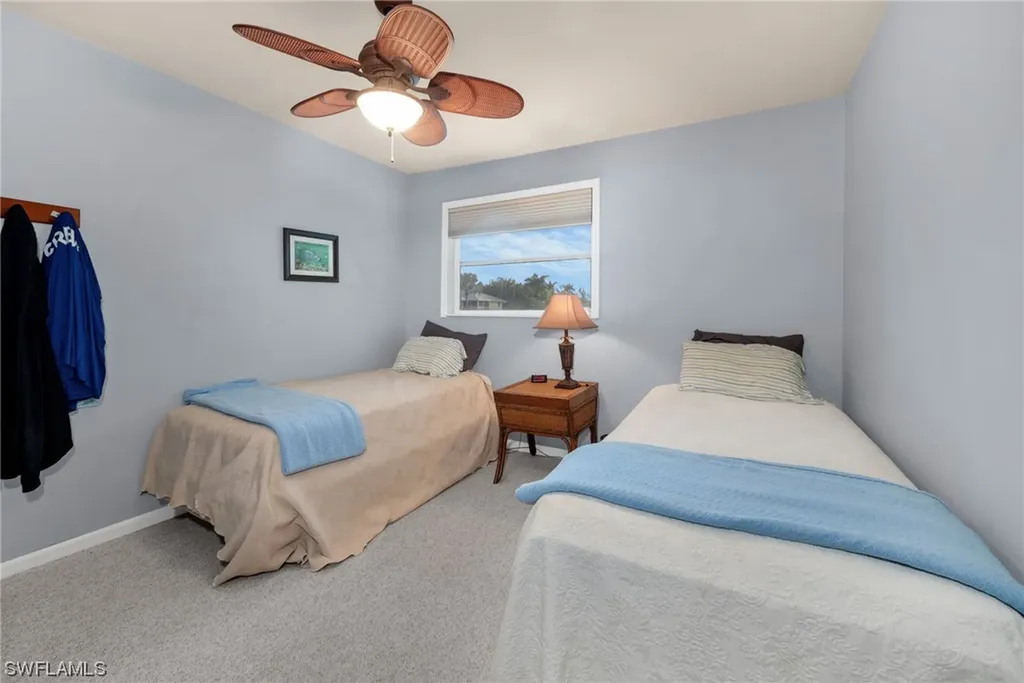 1539 Chesapeake Avenue Naples FL 34102