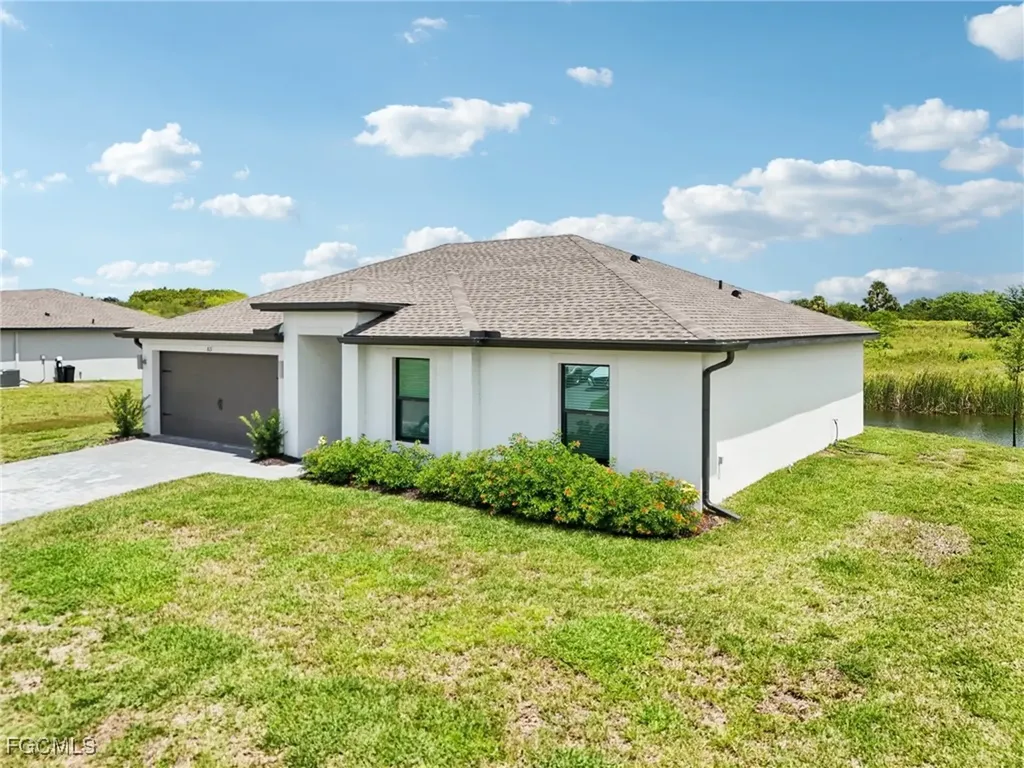 821 Gen Chesty Puller Court Labelle FL 33935