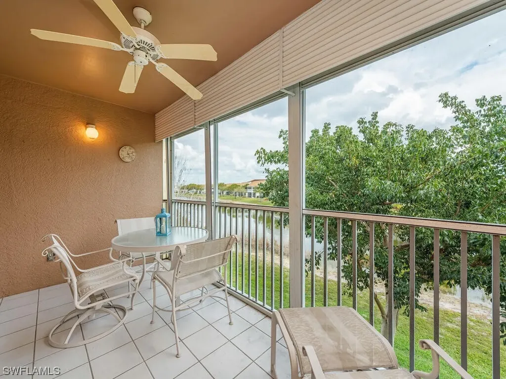 700 Saratoga Circle Naples FL 34104
