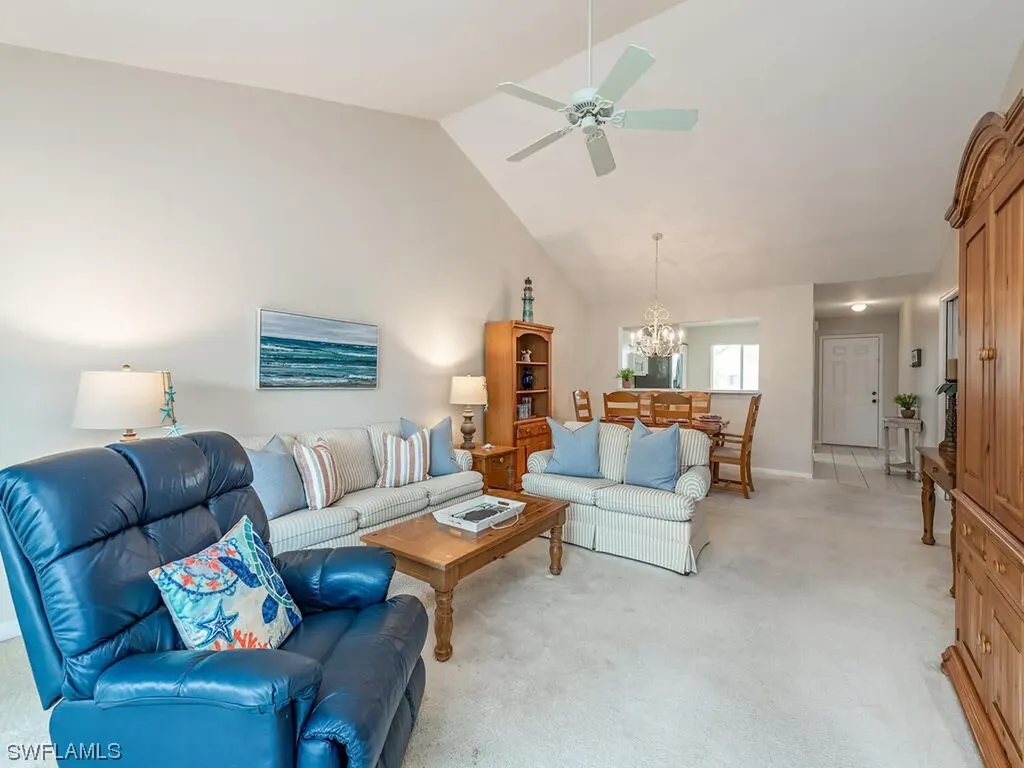 700 Saratoga Circle Naples FL 34104