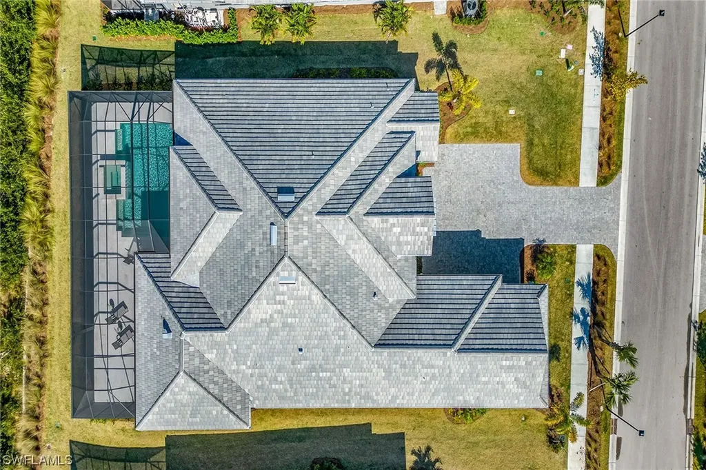 8919 Nevis Way Naples FL 34112