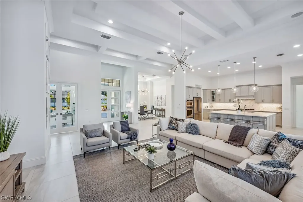 8919 Nevis Way Naples FL 34112