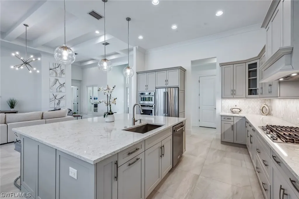 8919 Nevis Way Naples FL 34112